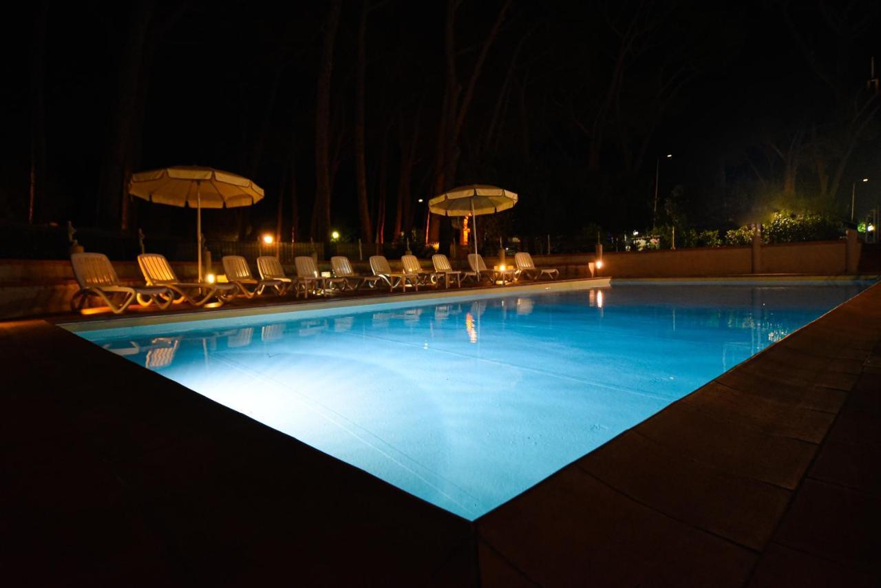 Hotel Kon Tiki San Vincenzo Exterior foto